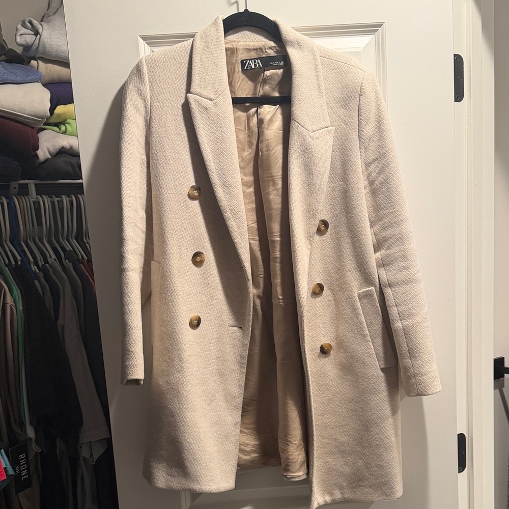 Zara Beige Double-Breasted Trench Coat